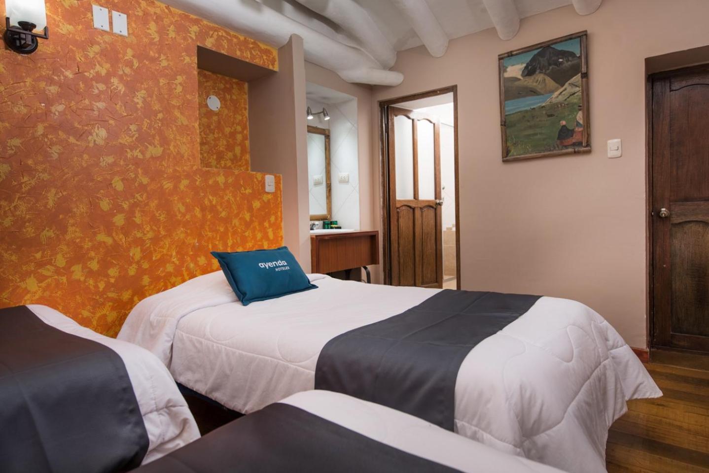 Hotel Guest House Wayra Куско Екстер'єр фото
