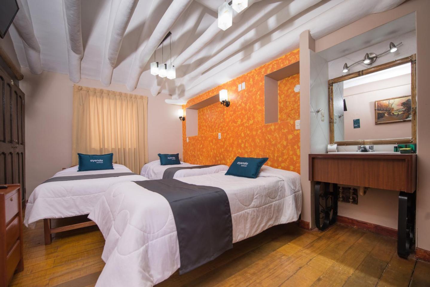Hotel Guest House Wayra Куско Екстер'єр фото