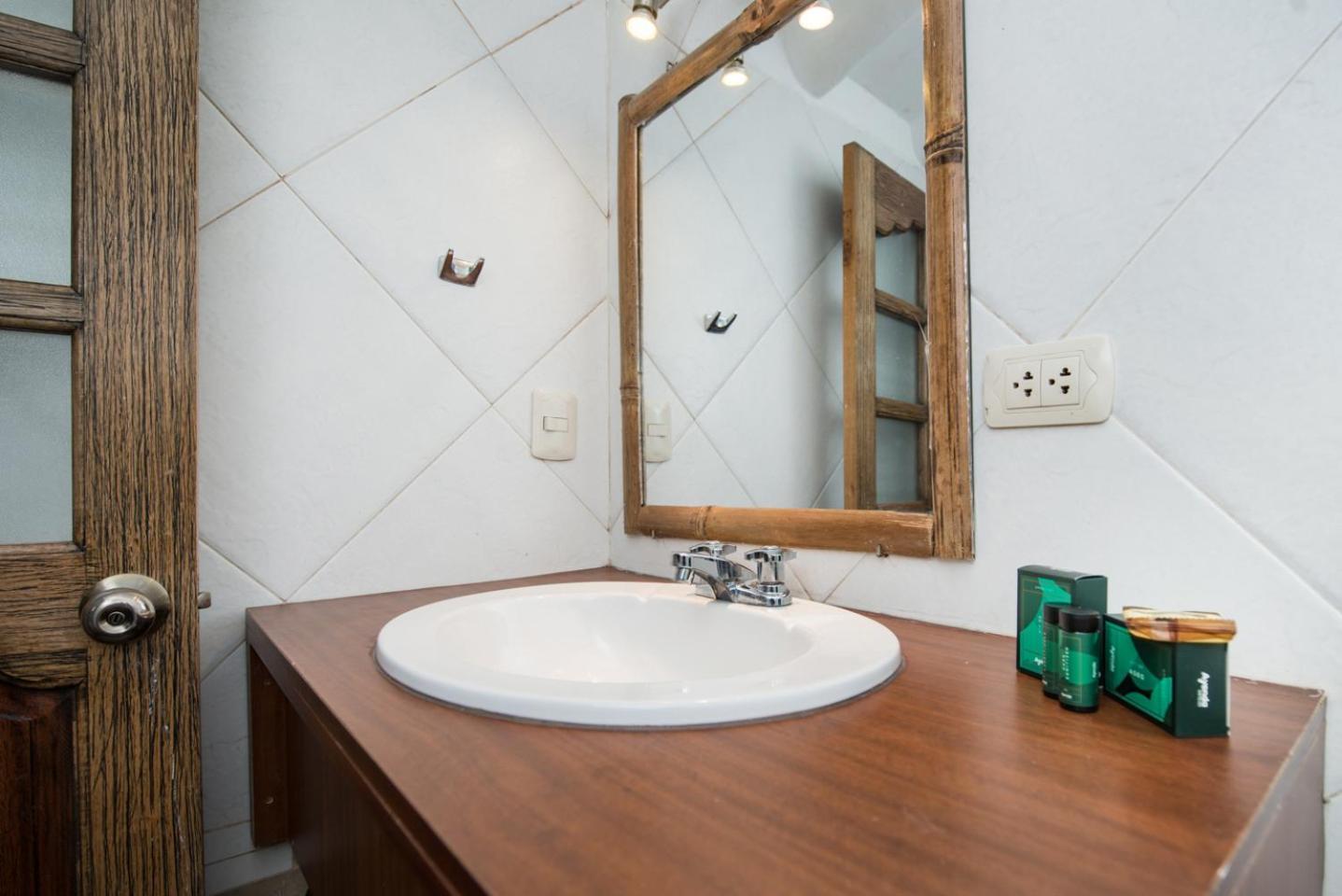 Hotel Guest House Wayra Куско Екстер'єр фото