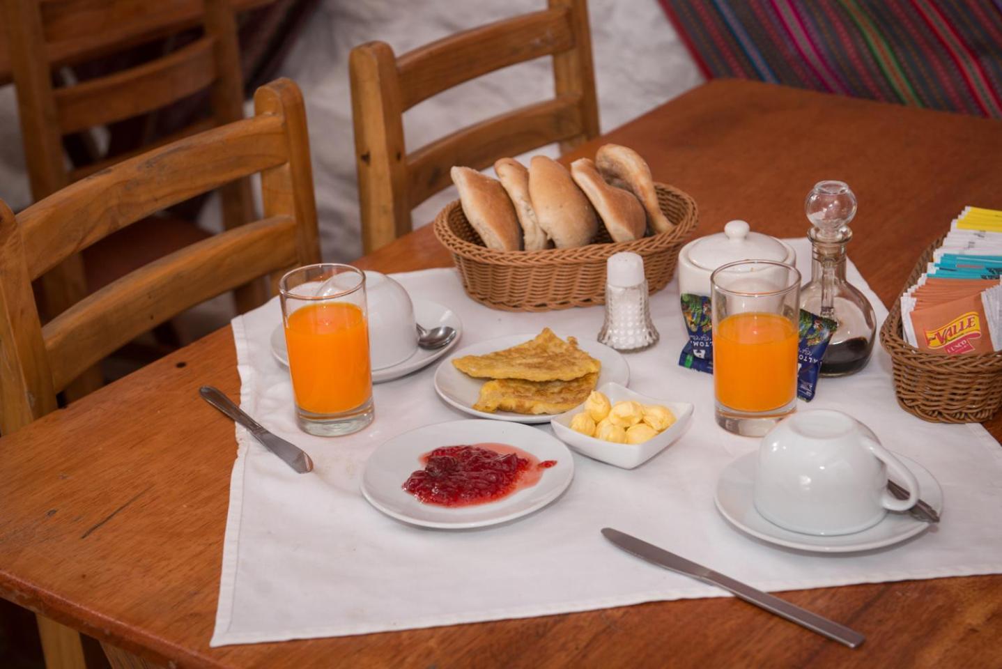 Hotel Guest House Wayra Куско Екстер'єр фото